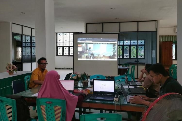 pelatihan website
